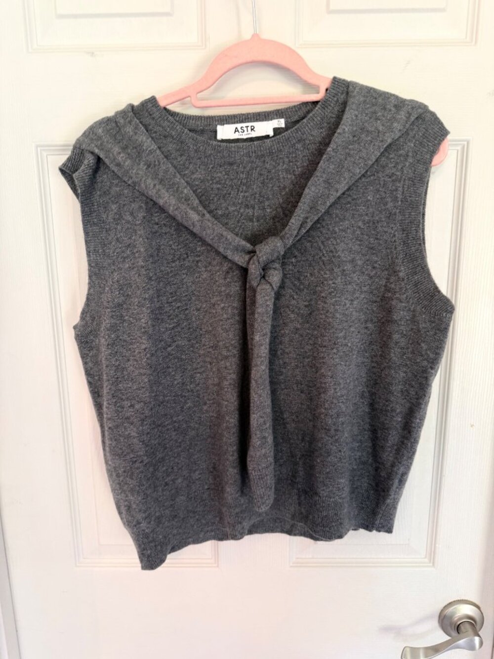 Astr The Label Heather Grey Wool Blend Sweater Vest With Tie Size XL